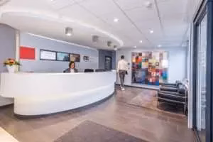 079-_31A3955-300×200